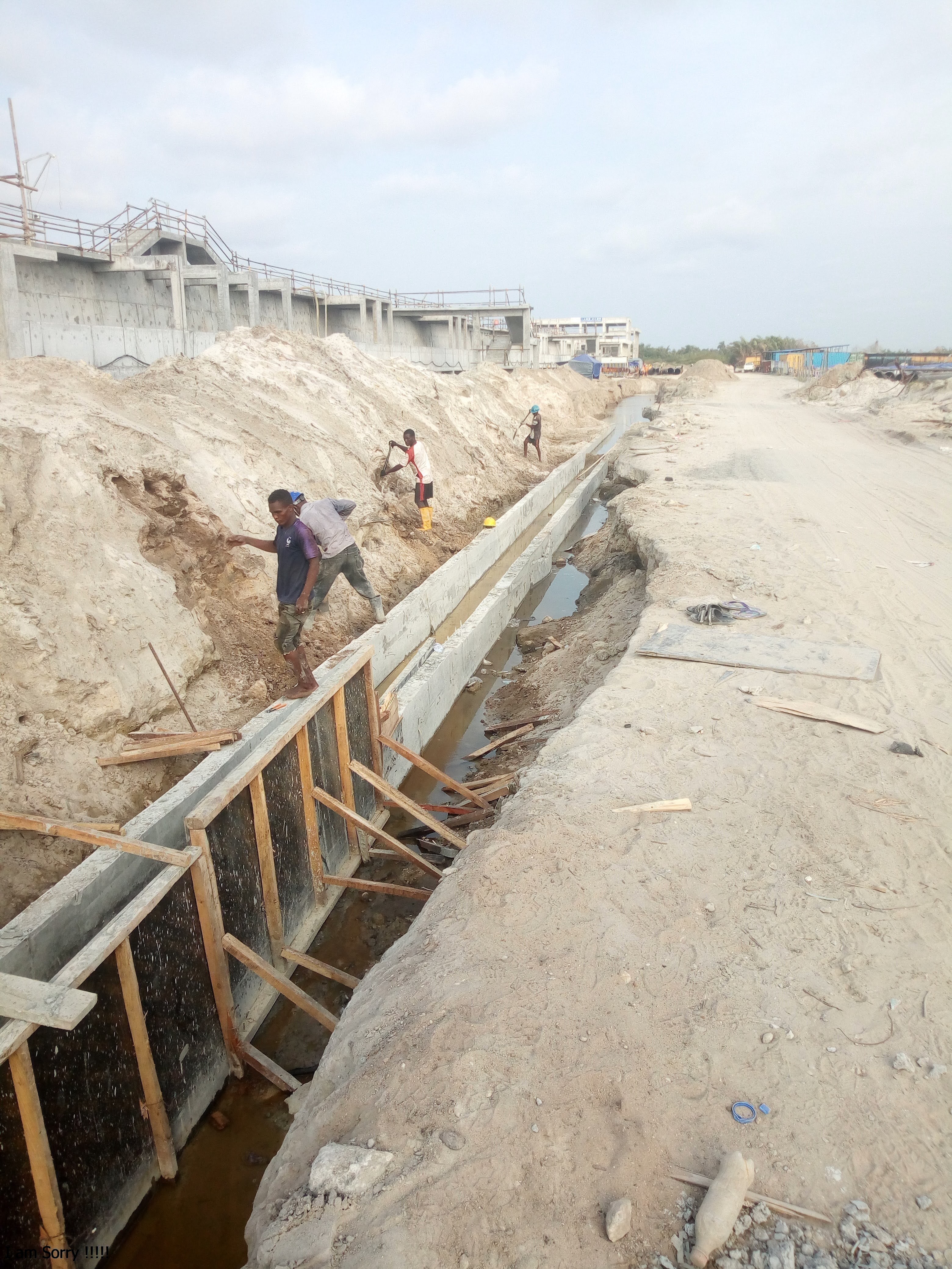 Concrete pouring of the drainage channel at Dangote Refinery